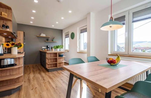 Olbernhau Apartment | HERZstück Erzgebirge - Comfort vacation apartment with family bed & bathtub
