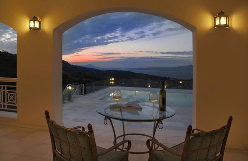 Agii Apostoli Villa | HESTIA : Your dream vacation home next to Athens and the island of Euboea