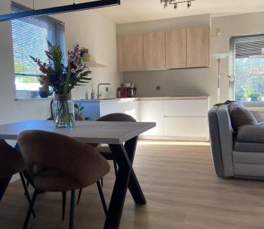 Bilzen Apartment | Het Kabinet