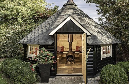 Losser House | Het Landhuis by Interhome