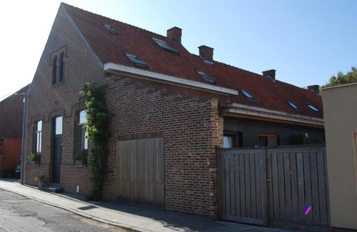 Sint-Jan-ter-Biezen House | Het Oud Schoolmeesterhuis