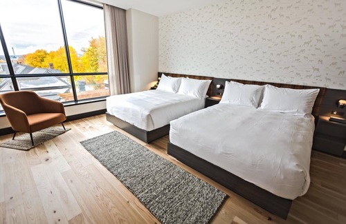 Corner Brook Hotel | Hew & Draw Hotel