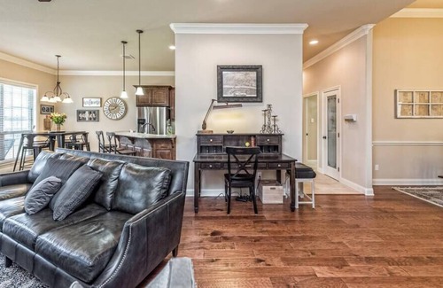 Hewitt House | Hewitt - A Home Away from Home!