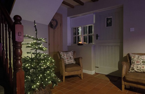 Gallt Y Foel House | Hey Barn with parking