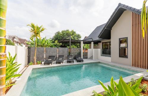 Ban Waen Villa | Hey Lanna - Chic 3-Bedroom Oasis with Pool!