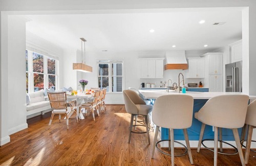 Mayhew Apartment | HGTV Design | Private Dock | Hot Tub | Fire Pit