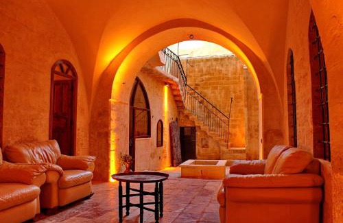 Artuklu Hotel | HH Babil Konağı