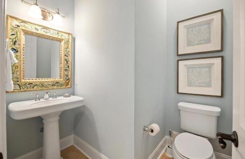 Seabrook Island House | HH2482: 2482 High Hammock Road
