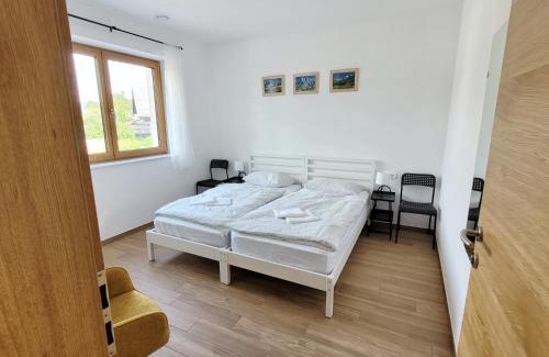 Vrhnika Apartment | Hiša Čepon