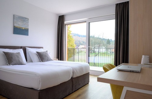 Dolenjske Toplice Hotel | Hiša Janko