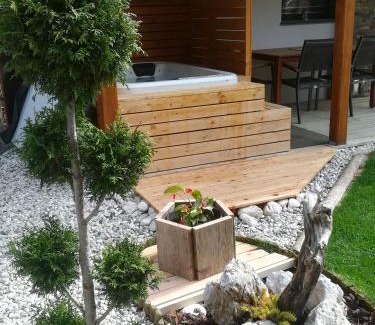 Gozd Martuljek Apartment | Hiša Katja-Privat wellness