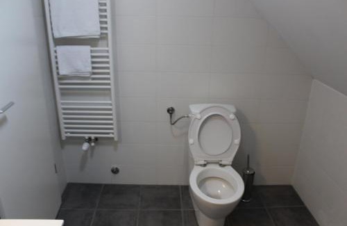 Crnomelj House | Hiša nasprot Sonca