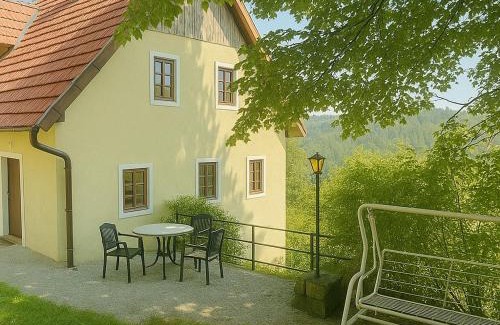 Idrija House | Hiša p'r Kobalu