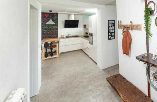 Kozbana House | Hiška pod Krasom