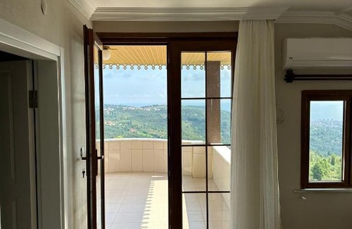 Arakli Villa | HİDDEN GARDEN GAHURA