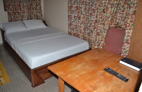 Akosombo Hotel | Hi-Haven Hotel, Akosombo