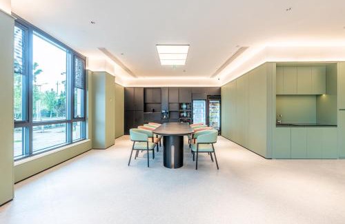 Beiqijia Hotel | Hi Inn Beijing Changping Future Science City Subway Station