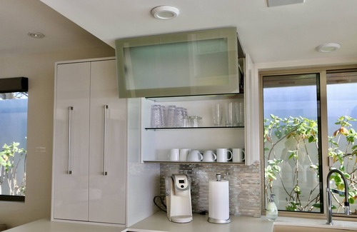 Olde Solana Beach House | Hi-Tech Hideaway ~ Oceanfront & Modern!