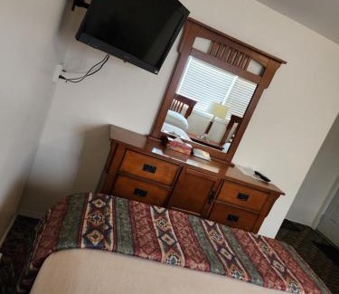 Portage La Prairie Hotel | hi way motel