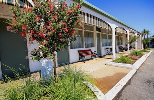 Yass Hotel | Hi Way Motor Inn