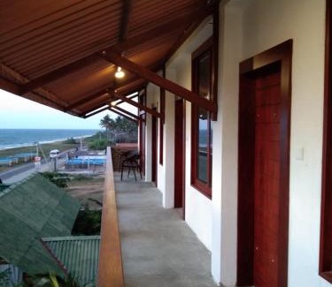 Chilaw Bed & Breakfast | Hi Win Hotel