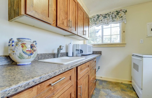Allenspark Apartment | 'Hiawatha' Peaceful Living in Rocky Mtn Nat'l Park