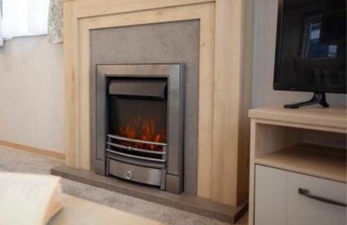 Cayton Bay Apartment | Hiba Luxury Lodge At Parkdean Cayton Bay Holiday Park