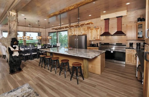 Sevierville Cabin | Hibernation Wonderland - Indoor Pool & Theater