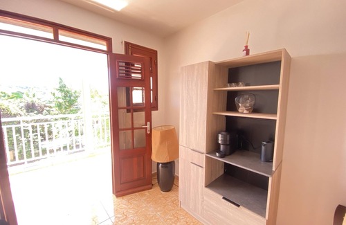 Saint-Louis Apartment | Hibiscus