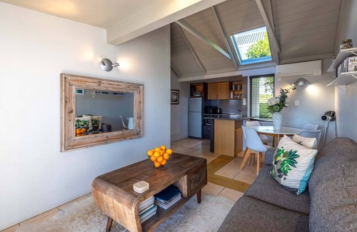 Palm Beach Apartment | Hibiscus Hideaway Sum