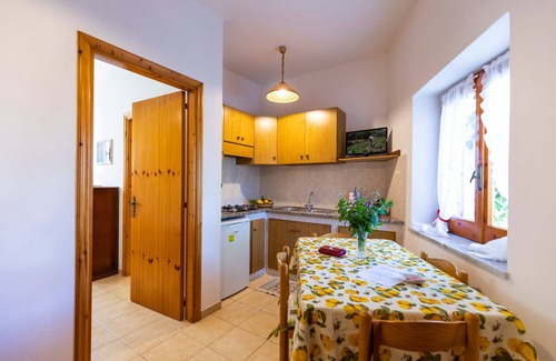 Tropea Apartment | Hibiscus Uno Tropea Apartments