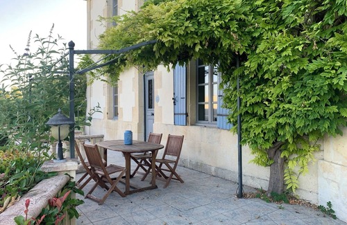 Cherves-Richemont House | Hibou - charming 2 bedroom gite with pool