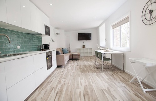 Broadford Cabin | Hickey Vale Farm Lodge Newly built country Stay with Spa