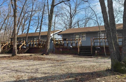 Clinton Cabin | Hickory Hollow Resort