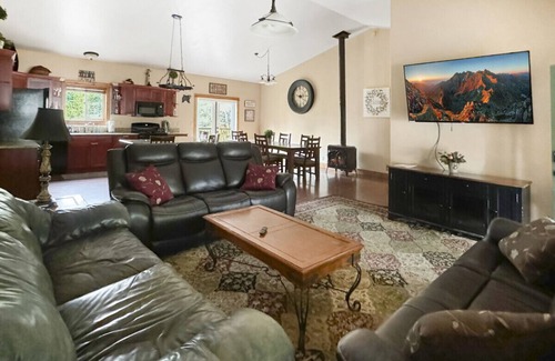 McCall Apartment | Hickory Ridge Retreat