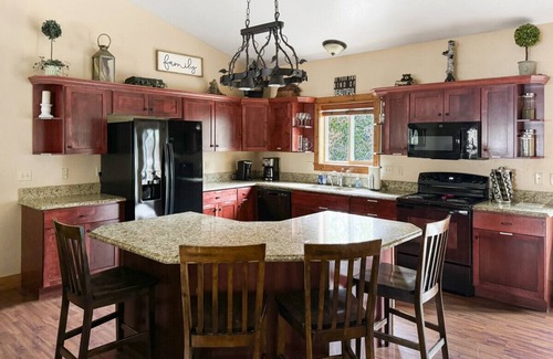 McCall Apartment | Hickory Ridge Retreat