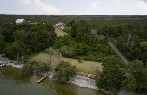 Milford House | Hicks Holme - Beach Front Victorian