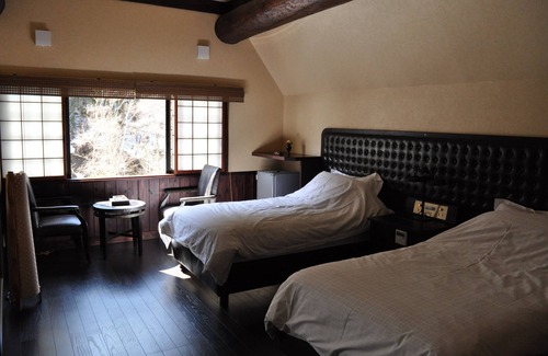 Takayama House | Hida Tsuzuri Oboro