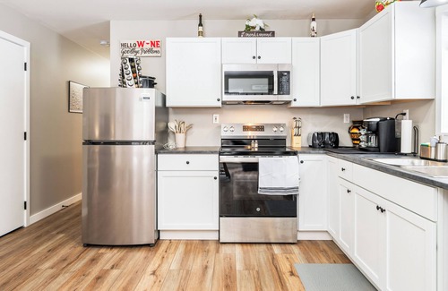 Beaver Dams House | Hidden 3-Bedroom Cottage near Seneca Lake