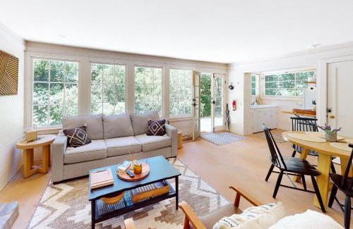 Forestville House | Hidden Acres Retreat