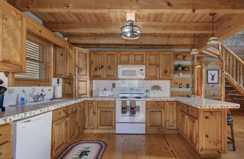 Baneberry Cabin | Hidden Cove