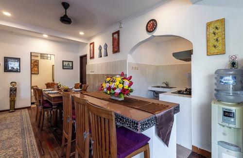 Legian Villa | Hidden Garden Villa #5 Single Story Beautiful be Safe & Secure with us