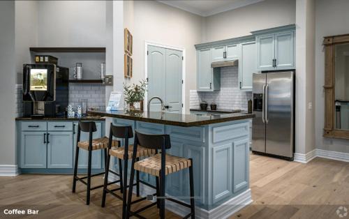 Astrodome Apartment | Hidden Gem at Med Center 2BR & 2BA Apartment
