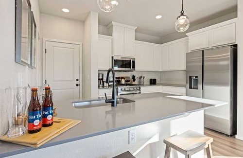Fort Collins House | Hidden Gem – Brand New Curated Home w Pool Access