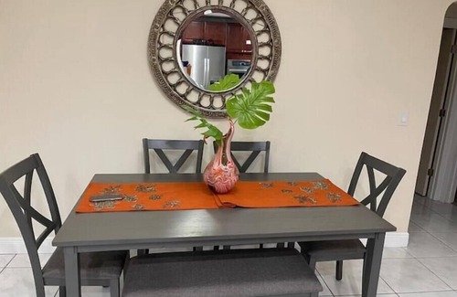 Sebring House | Hidden Gem Home @Oceanside Ave