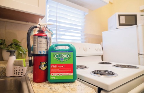 Cutler Bay Apartment | Hidden Gem in Cutler Bay-Cozy 1BR Retreat Near It All w/Fast Wi-Fi & Parking!