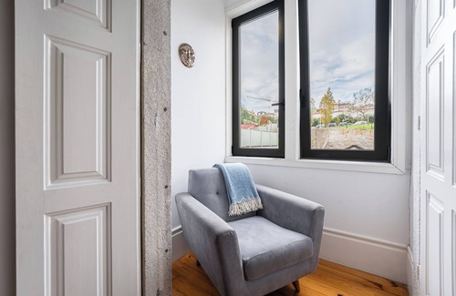 Campanha House | Hidden Gem near city center- garden kitchen, sauna