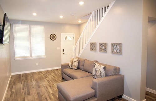 Downtown Baltimore House | Hidden GEM-Near JHU