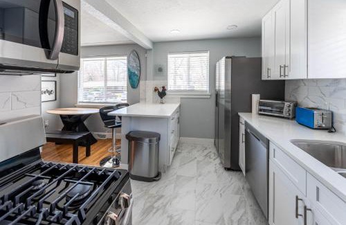 Scenic Heights House | Hidden Gem of Arvada!