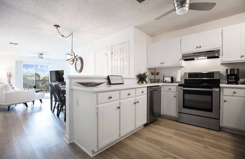 Bahama Beach Condo | Hidden Gem of the sea! 2 bedroom 1 bath Across the street from the beach!